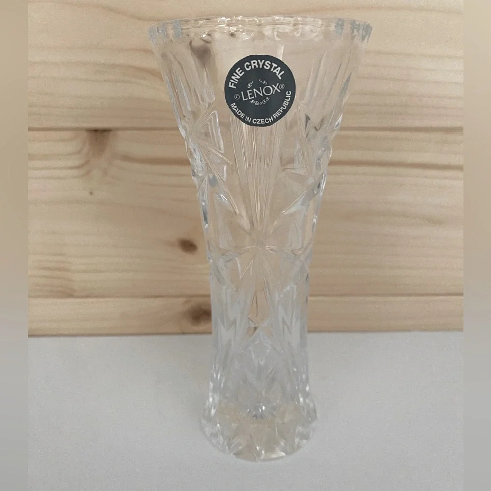 Elegant LENOX 6" Fine Crystal Timeless Collectible Flower Bud Vase